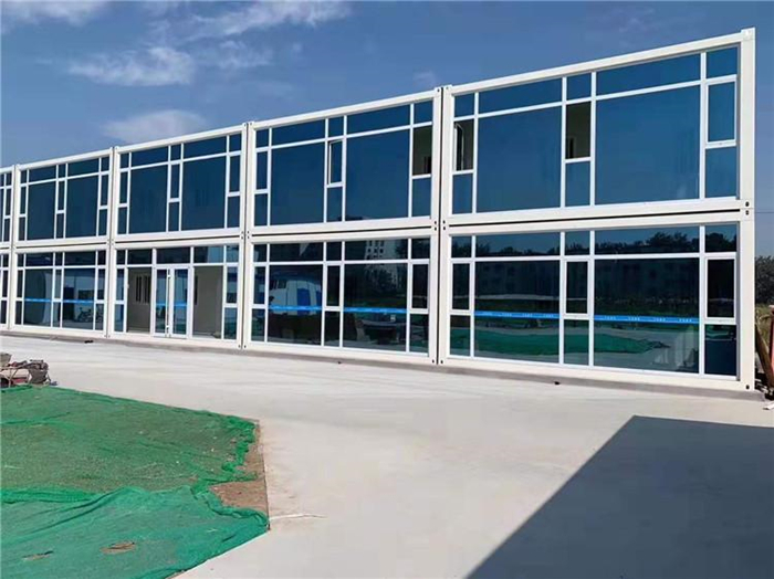 质量很好，做工很细致，厂家服务好